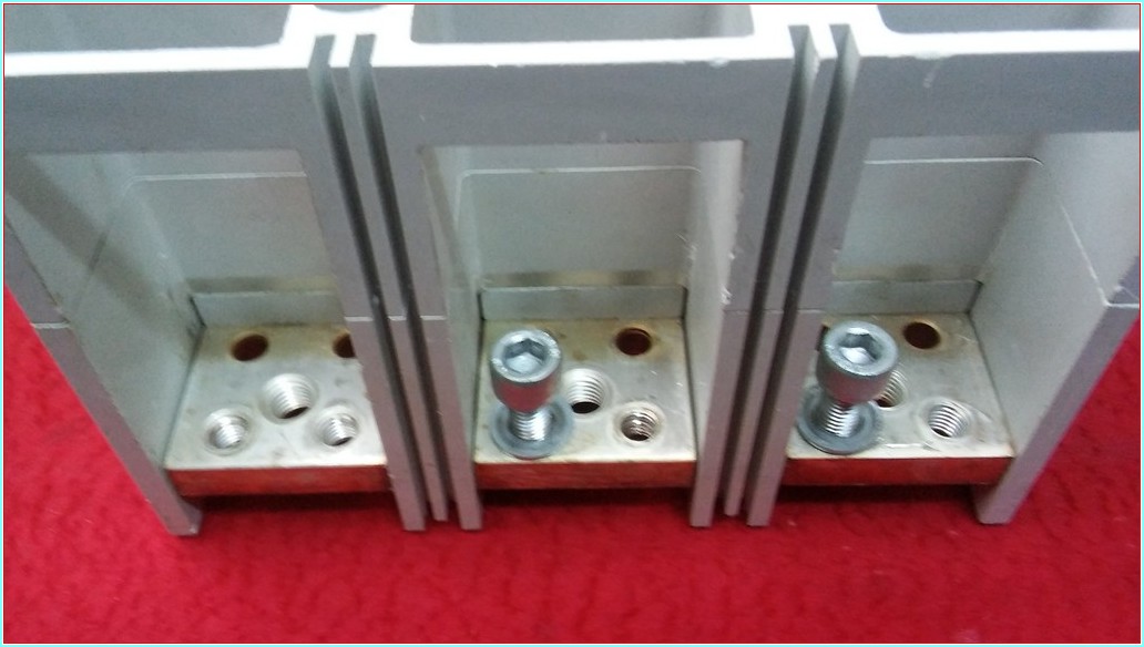 LEGRAND DPX3 1600 4 222 53 1000A TMŞ SIFIRDAN FARKI FİYATI
