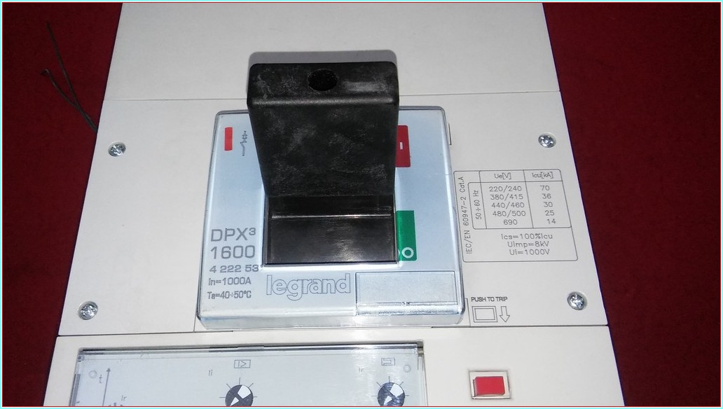LEGRAND DPX3 1600 4 222 53 1000A TMŞ SIFIRDAN FARKI FİYATI