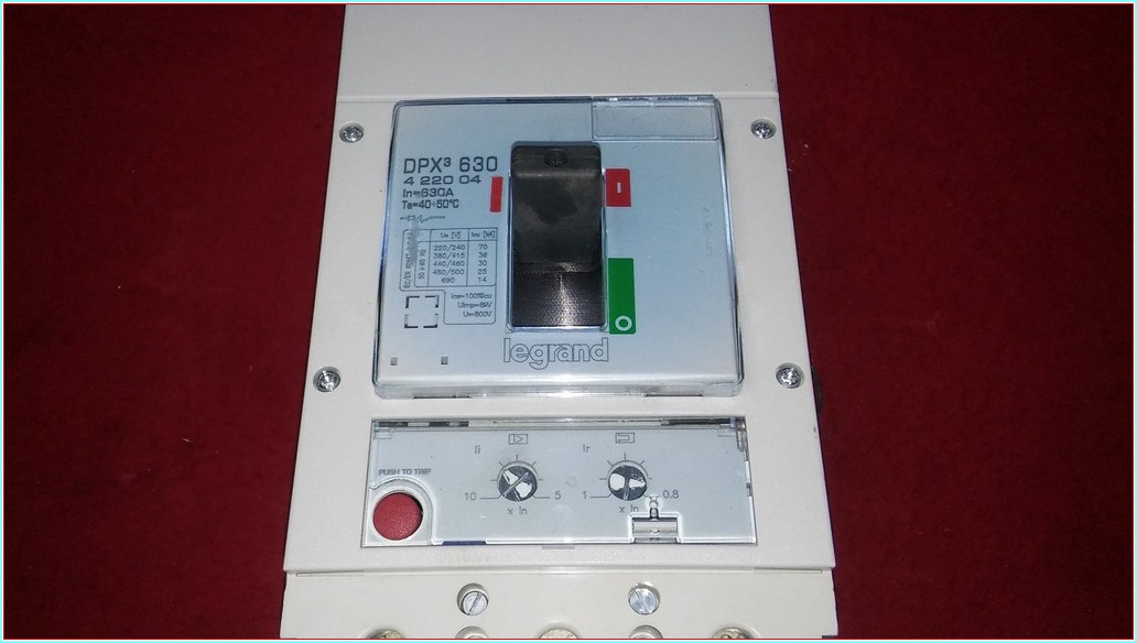 LEGRAND DPX3 630 630A 4 220 04 TMŞ ŞALTER SIFIRDAN FARKI FİYATI