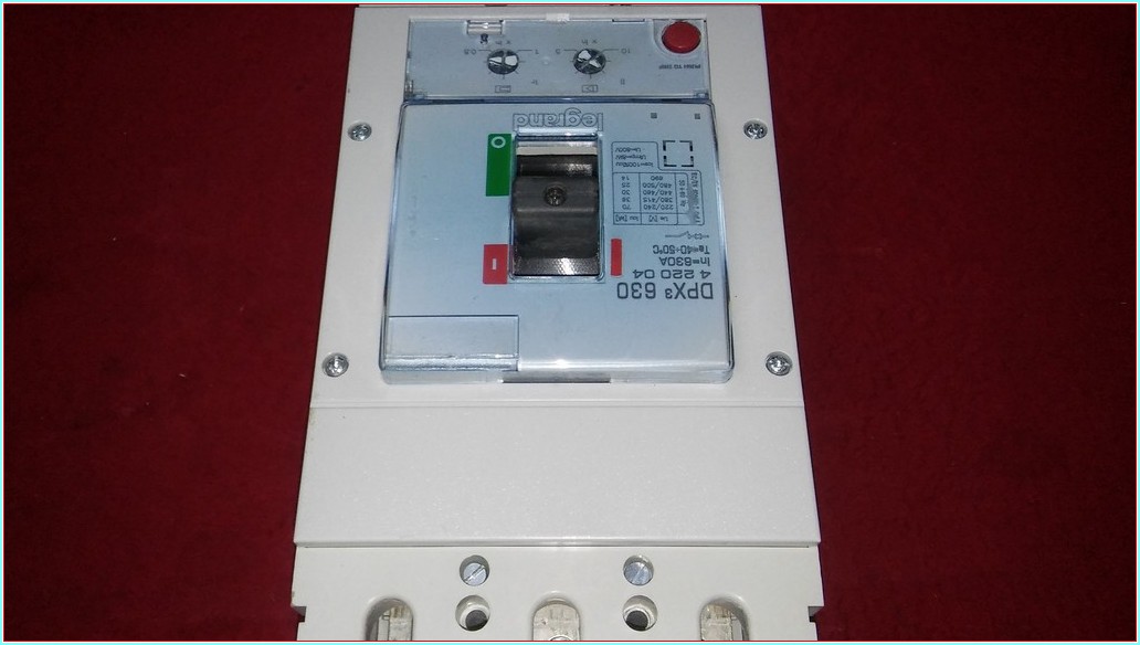 LEGRAND DPX3 630 630A 4 220 04 TMŞ ŞALTER SIFIRDAN FARKI FİYATI