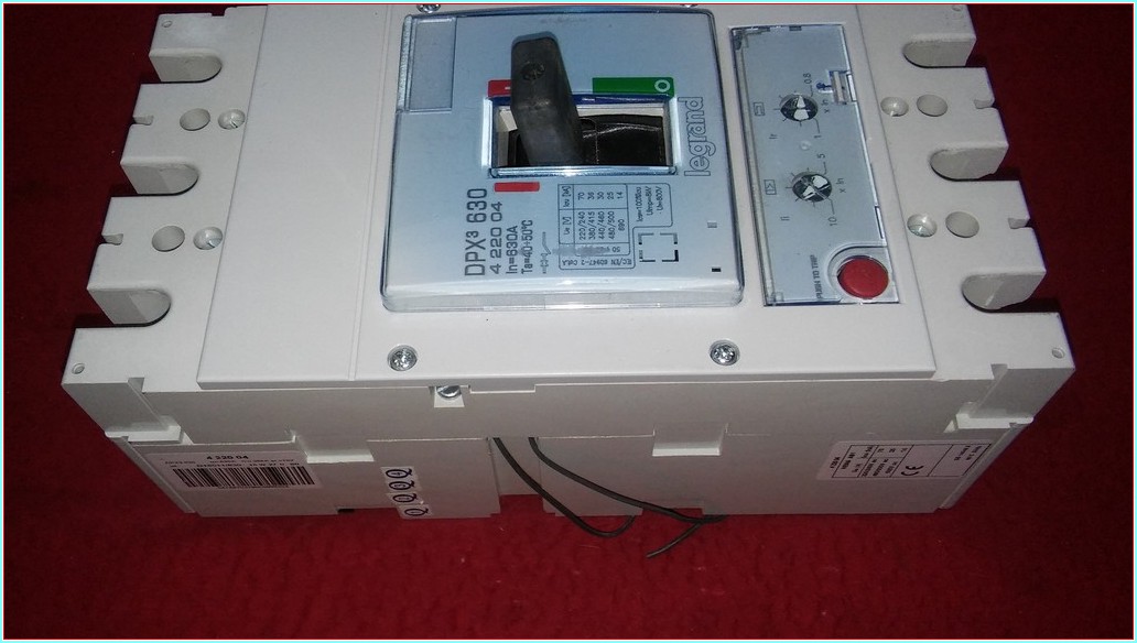 LEGRAND DPX3 630 630A 4 220 04 TMŞ ŞALTER SIFIRDAN FARKI FİYATI