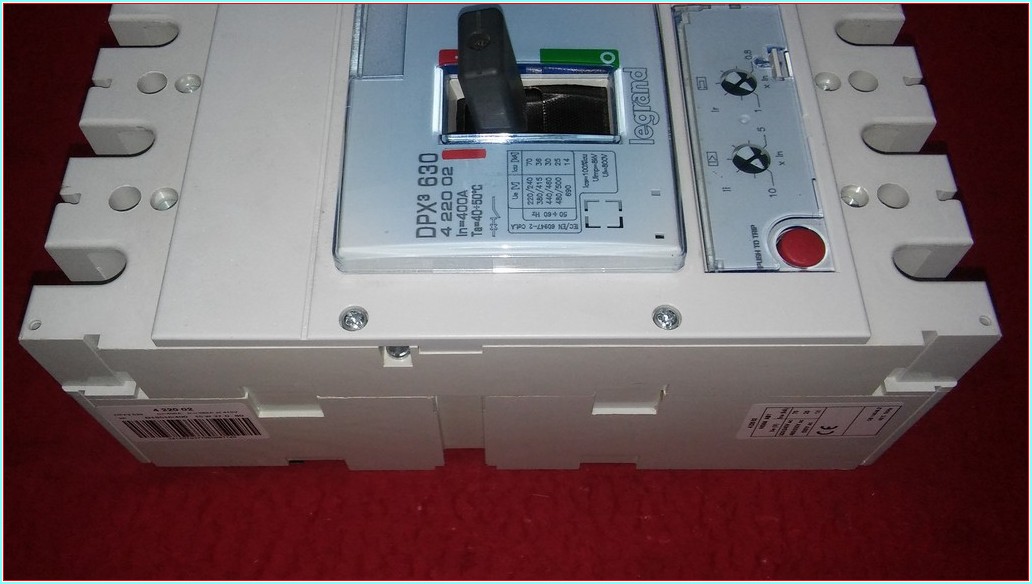 LEGRAND DPX3 630 4 220 02 400A TMŞ SIFIRDAN FARKI FİYATI