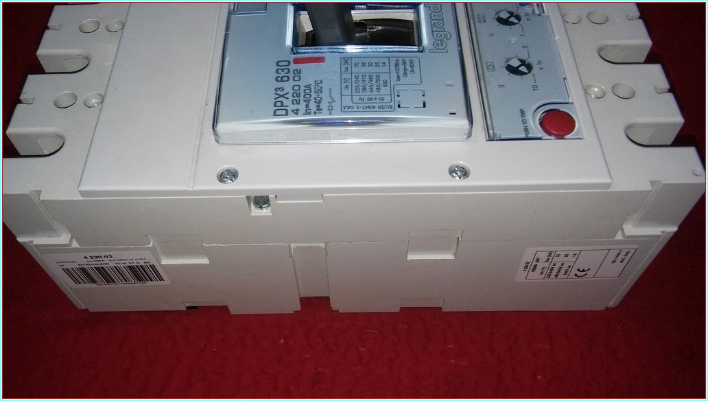 LEGRAND DPX3 630 4 220 02 400A TMŞ SIFIRDAN FARKI FİYATI