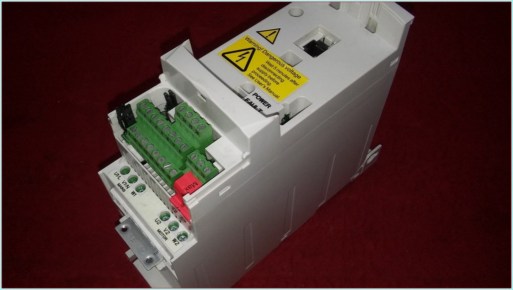 ACS310-03E-08A0-4 ABB