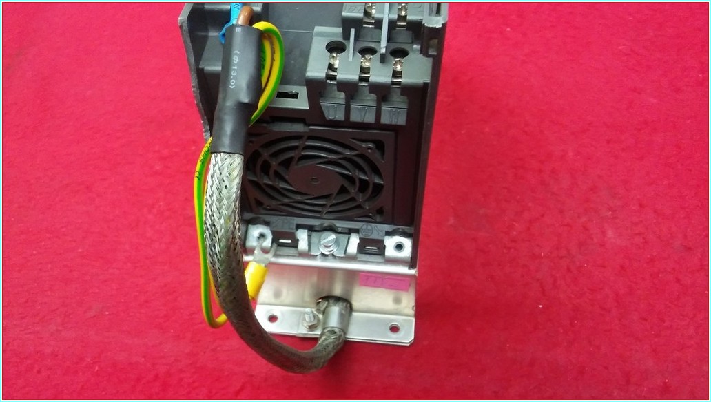 SIEMENS 6SE6440-2FA00-6AD0 HARMONİK FİLİTRE EPCOS