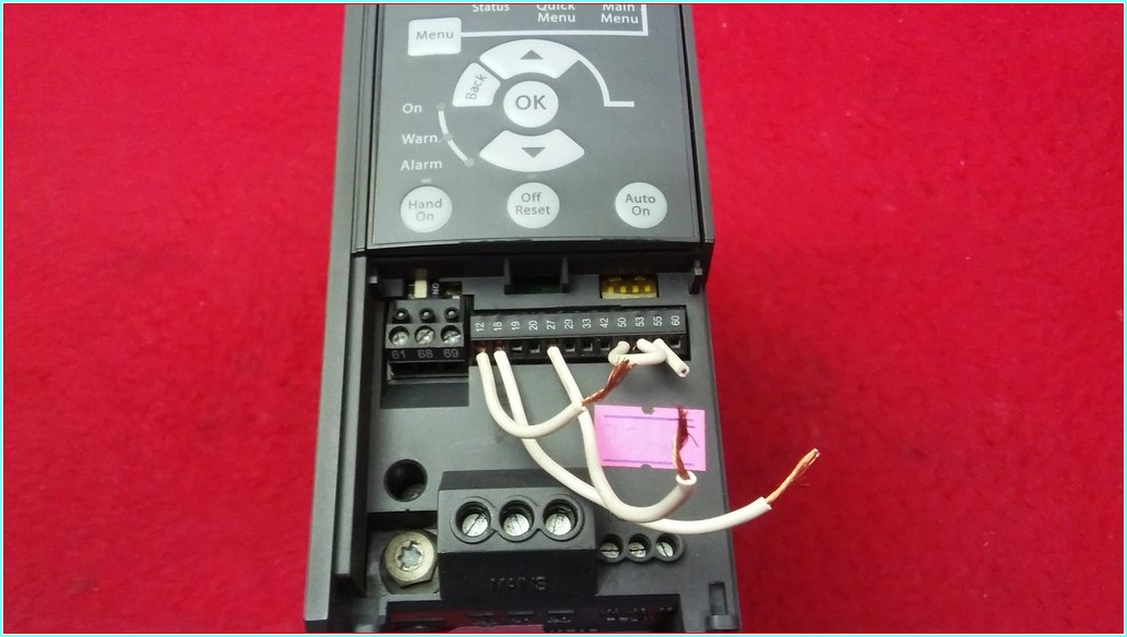 DANFOSS FC-051P2K2T4E20H3BXCXXXSXXX 2,2KW 380V SÜRÜCÜ SIFIRDAN