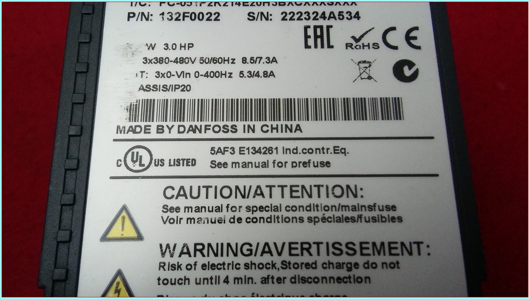 DANFOSS FC-051P2K2T4E20H3BXCXXXSXXX 2,2KW 380V SÜRÜCÜ SIFIRDAN