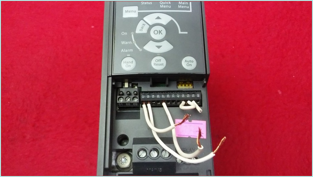 DANFOSS FC-051P2K2T4E20H3BXCXXXSXXX 2,2KW 380V SÜRÜCÜ SIFIRDAN