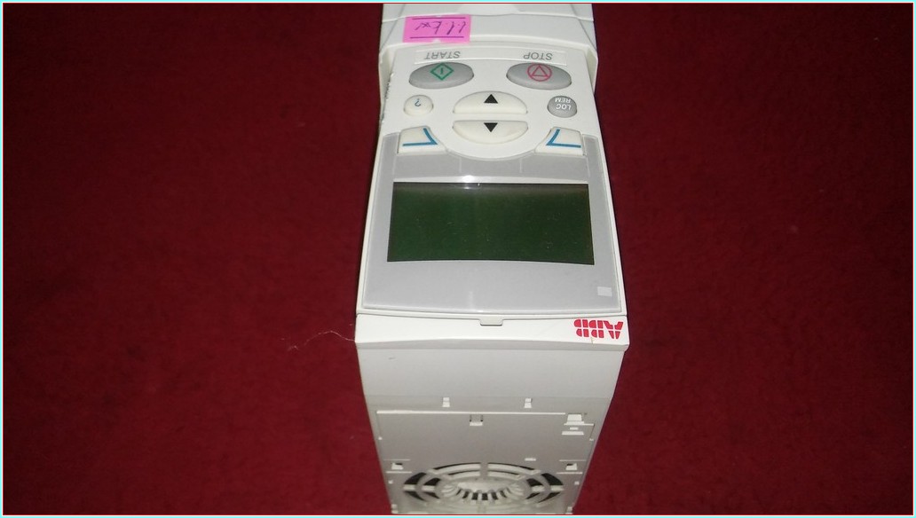 ABB ACS350-03E-03A3-4 1.1 KW 380-480V ABB ACS350 SÜRÜCÜ 