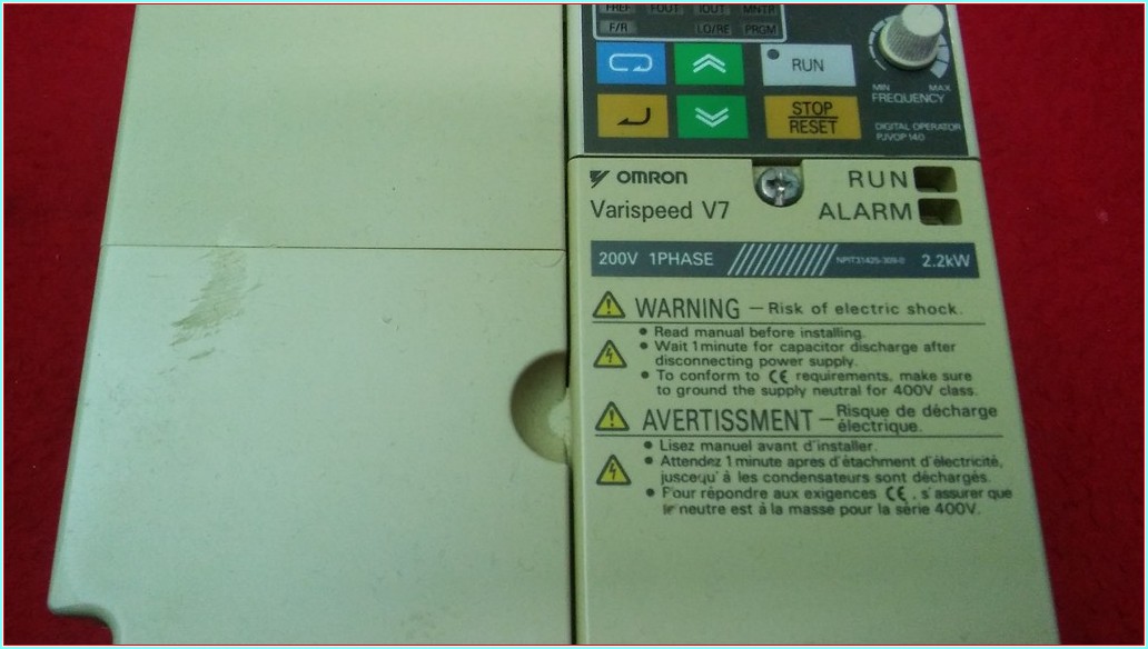 YASKAWA CIMR-V7AZB2P2 4,2KVA 2,2KW SÜRÜCÜ SIFIRDAN FARKI FİYATI
