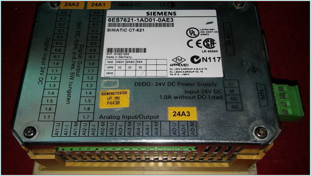 SIEMENS 6ES7621-1AD01-0AE3 6ES7 621-1AD01-0AE3 SIMATIC C7-621 OPARATÖR PANEL