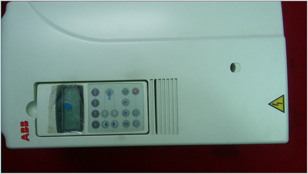 ABB ACS800-04-0025-3 J400 44A 22KW ACS800 SÜRÜCÜ