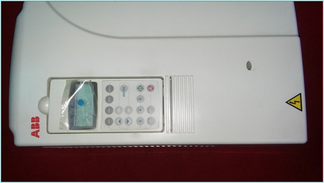 ABB ACS800-04-0025-3 J400 44A 22KW ACS800 SÜRÜCÜ