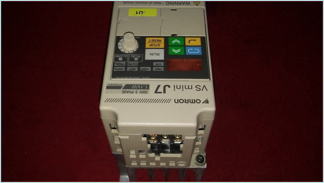OMRON CIMR-J7AZ20P7 VS MİNİ J7 YASKAWA 1,1KW SÜRÜCÜ 1,1 KW INVERTER