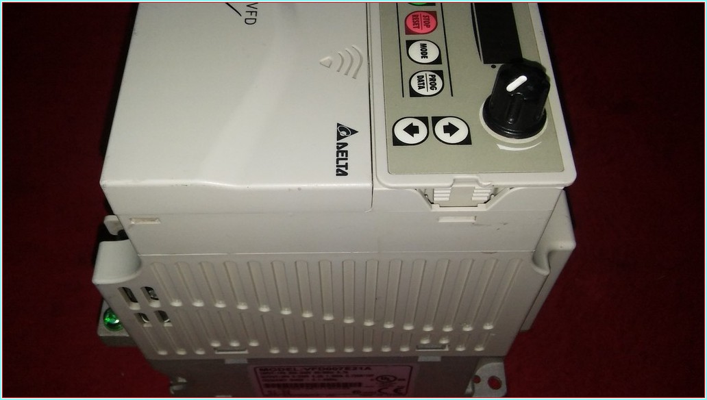 DELTA VFD007E21A 0,75KW SÜRÜCÜ VFD E