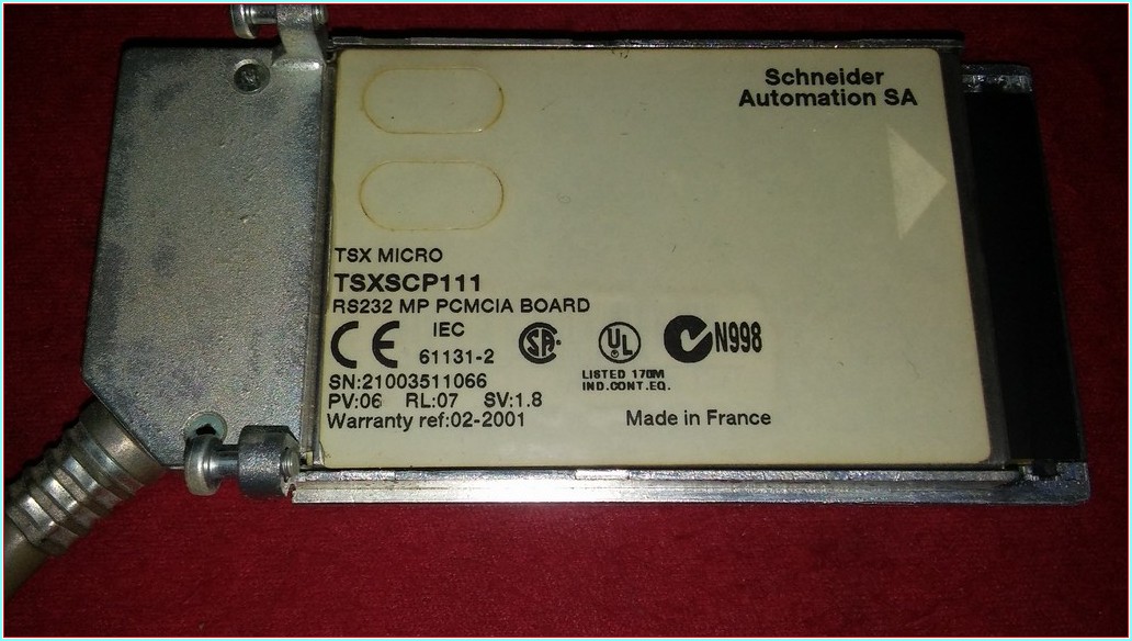 SCHNEİDER TSXSCP111 TSX MICRO AUTOMATİON SA RS232 MP PCMCIA BOARD HAFIZA KARTI