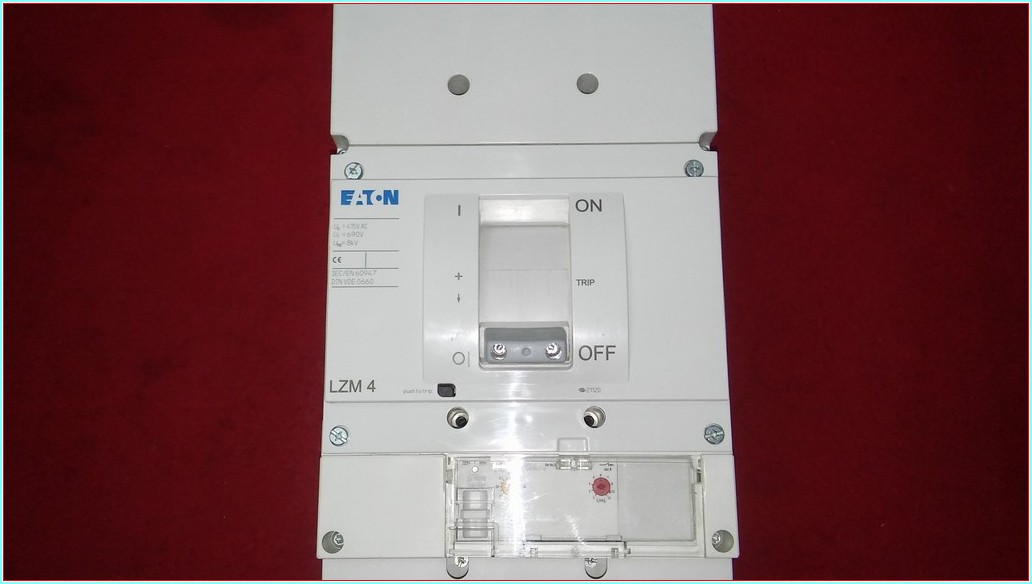 EATON LZM 4 1000A TMŞ AYAR SAHALI DEVRE KESİCİ 1000 AMPER ŞALTER