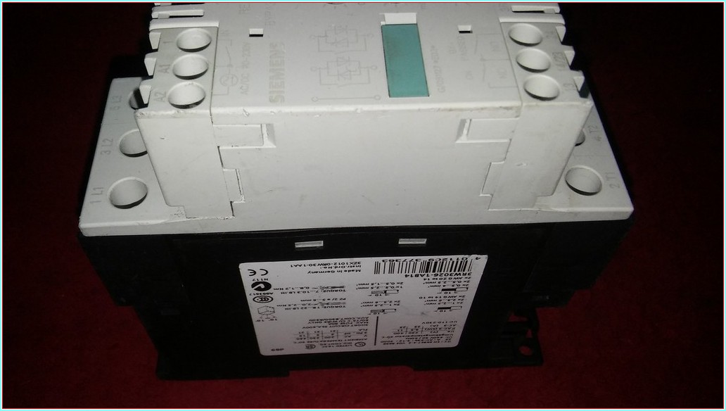 SIEMENS 3RW3026-1AB14  3RW3026-1BB14 11KW RESİM TEMSİLİ YUMUŞAK YOL VERME