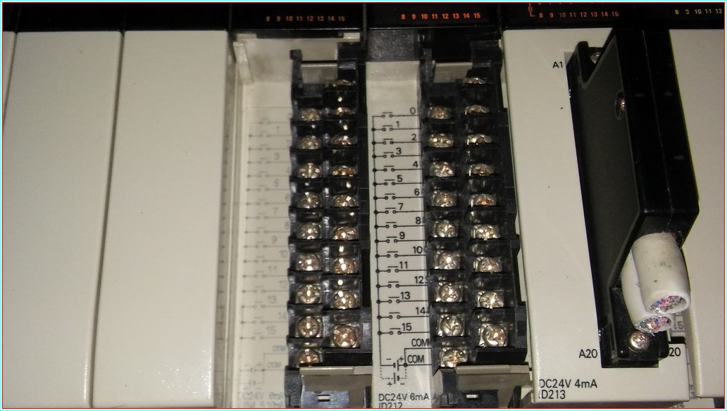 OMRON CQM1-ID213 ID213 PLC EK MODÜL SIFIRDAN FARKI FİYATI