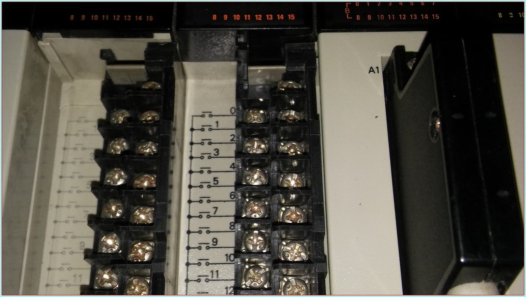 OMRON CQM1-ID213 ID213 PLC EK MODÜL SIFIRDAN FARKI FİYATI