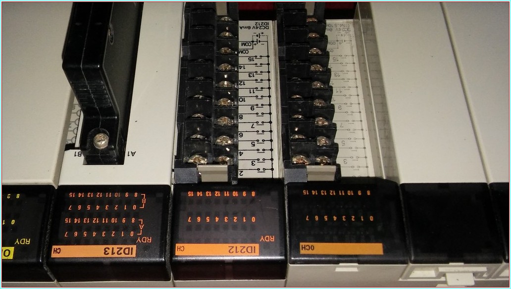 OMRON CQM1-ID213 ID213 PLC EK MODÜL SIFIRDAN FARKI FİYATI