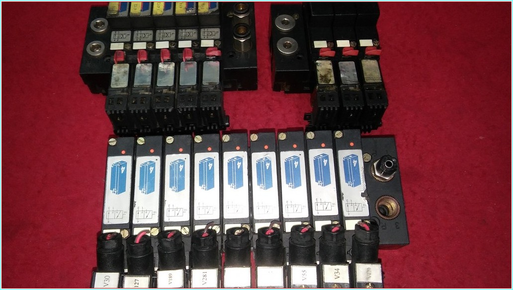 BURKERT 5470 151362 8BAR PNOMATİK SOLENOİD VALF 017468 