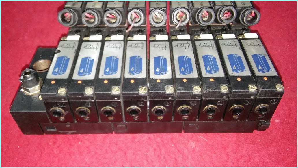 BURKERT 5470 151362 8BAR PNOMATİK SOLENOİD VALF 017468 