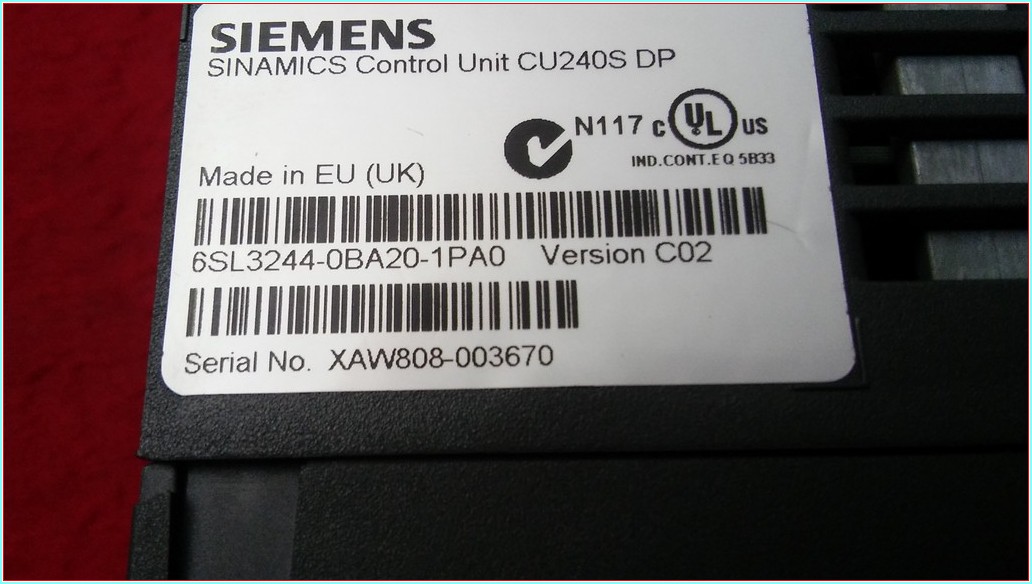 SIEMENS 6SL3244-0BA20-1PA0 SINAMICS CONTROL UNIT CU240S DP VERSİON C02 CONTROL PANEL