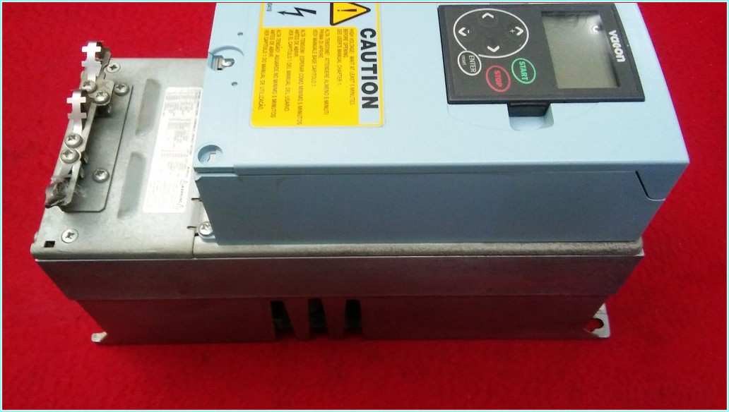 VACON NXL00055C2H1SSS0000 2,2KW SÜRÜCÜ NXL VACON