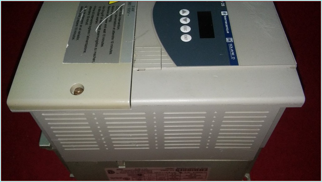 TELEMECANİQUE ATV28HU54N4 3KW 380-500V SÜRÜCÜ SIFIRDAN FARKI FİYATI