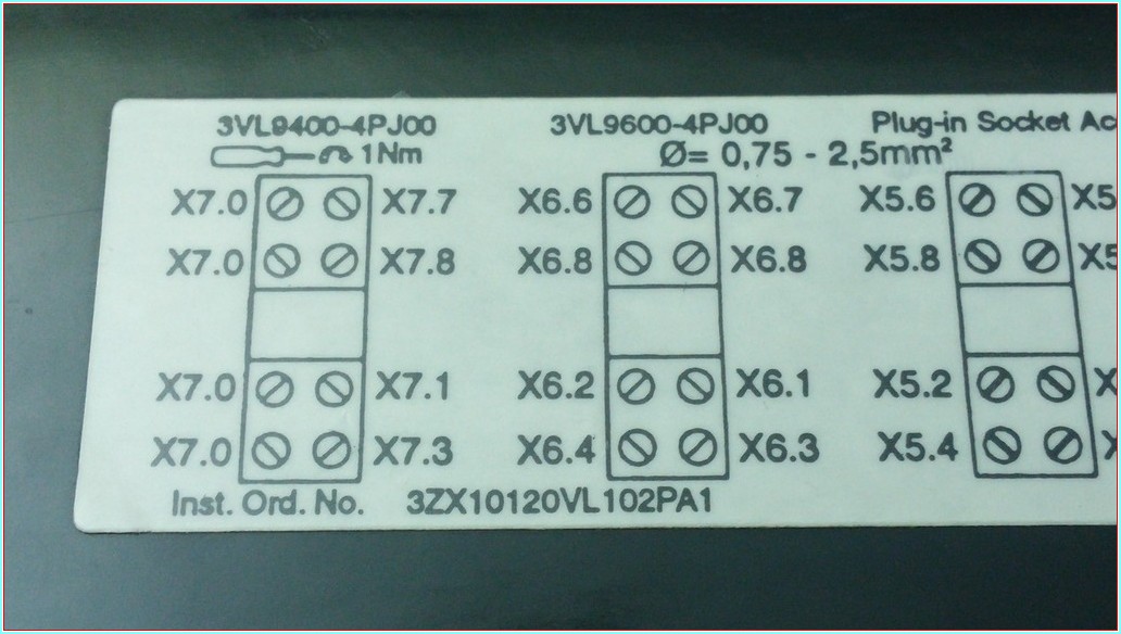 SIEMENS 3VL5763-2AA36-0AA0 3VL9540-7DC30 VL630 400A TMŞ KIZAKLI TİP