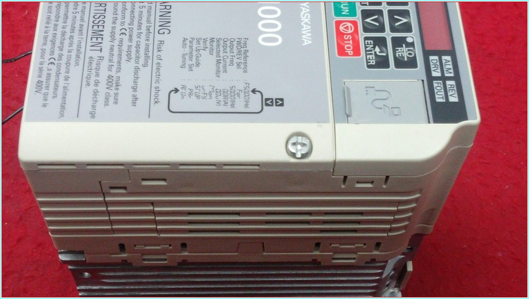 YASKAWA CIMR-VC2A0006BAA 1,1 KW V1000 SÜRÜCÜ