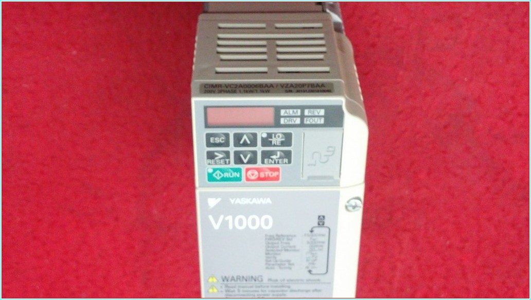 YASKAWA CIMR-VC2A0006BAA 1,1 KW V1000 SÜRÜCÜ