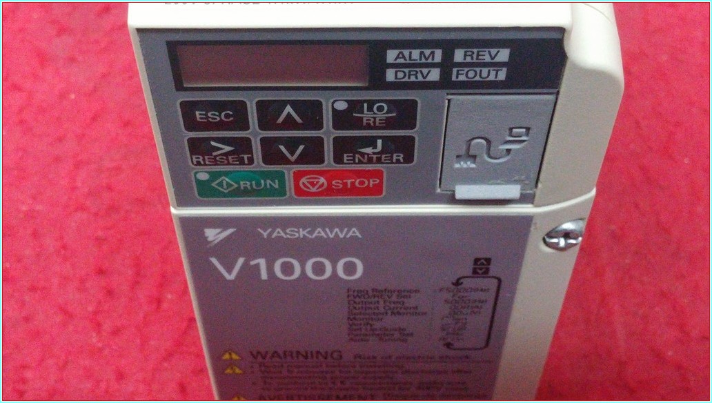 YASKAWA CIMR-VC2A0006BAA 1,1 KW V1000 SÜRÜCÜ