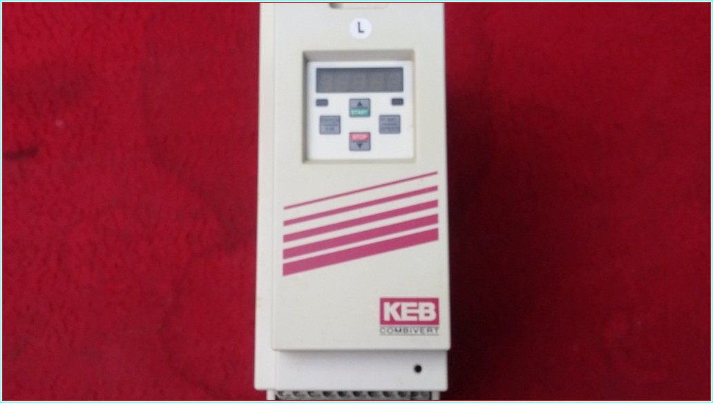 KEB 09.F5.G3B-3AOA 09,F5,G3B-3A0A VERSİYON 1,4 F5 1,5KW 1600HZ SÜRÜCÜ SIFIRDAN FARKI FİYATI