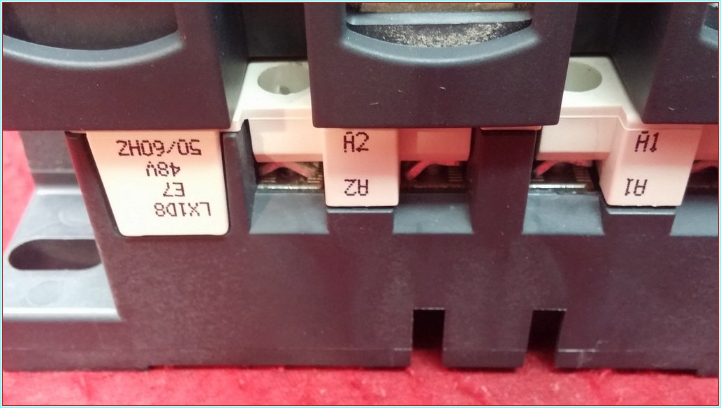 SCHNEİDER LC1D150 LC1D150...C 250A LX1D8 E7 48V KONTAKTÖR SIFIRDAN FARKI FİYATI