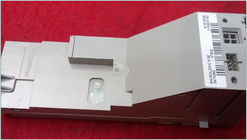 SCHNEİDER 3N15363 MICROLOGIC 5.0E 5.0 E MASTERPACT KONTROL PANELİ