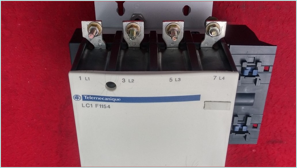 TELEMECANİQUE LC1F1154 LC1 F115 4 4 KUTUPLU KONTAK BOBİNİ 110V KONTAKTÖR