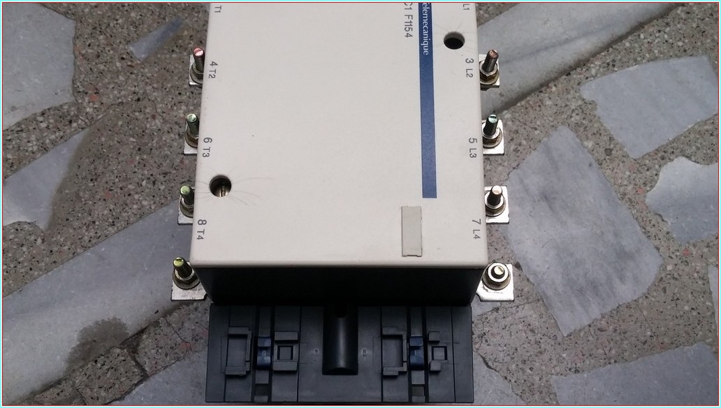 TELEMECANİQUE LC1F1154 LC1 F115 4 4 KUTUPLU KONTAK BOBİNİ 110V KONTAKTÖR