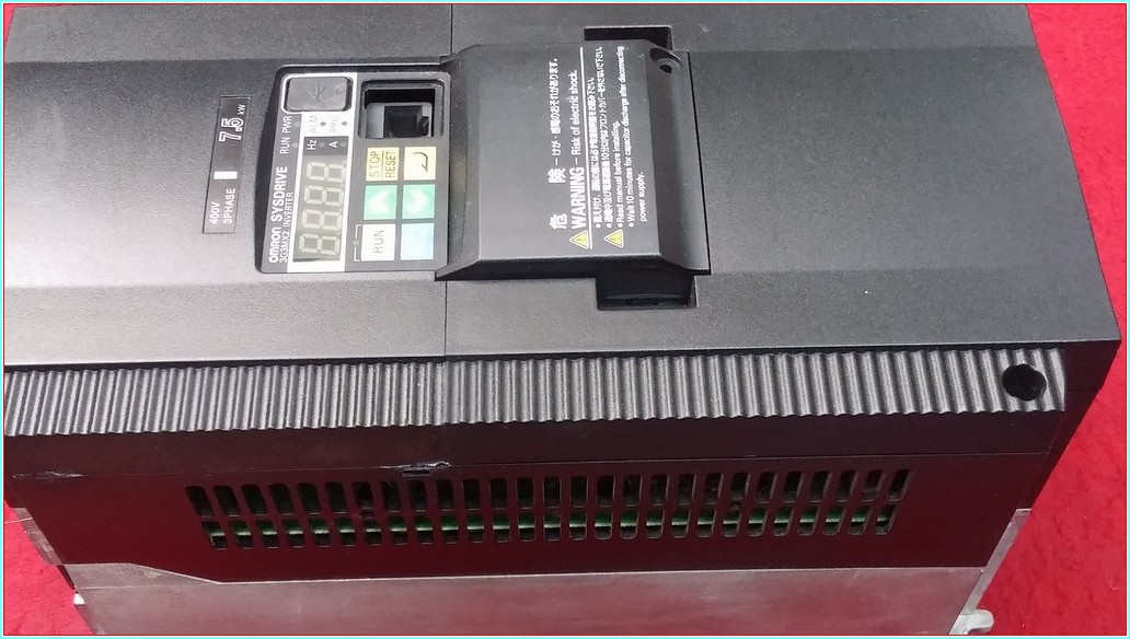 OMRON 3G3MX2-A4075-Z SYSDRIVE 3G3MX2 7,5 KW SÜRÜCÜ