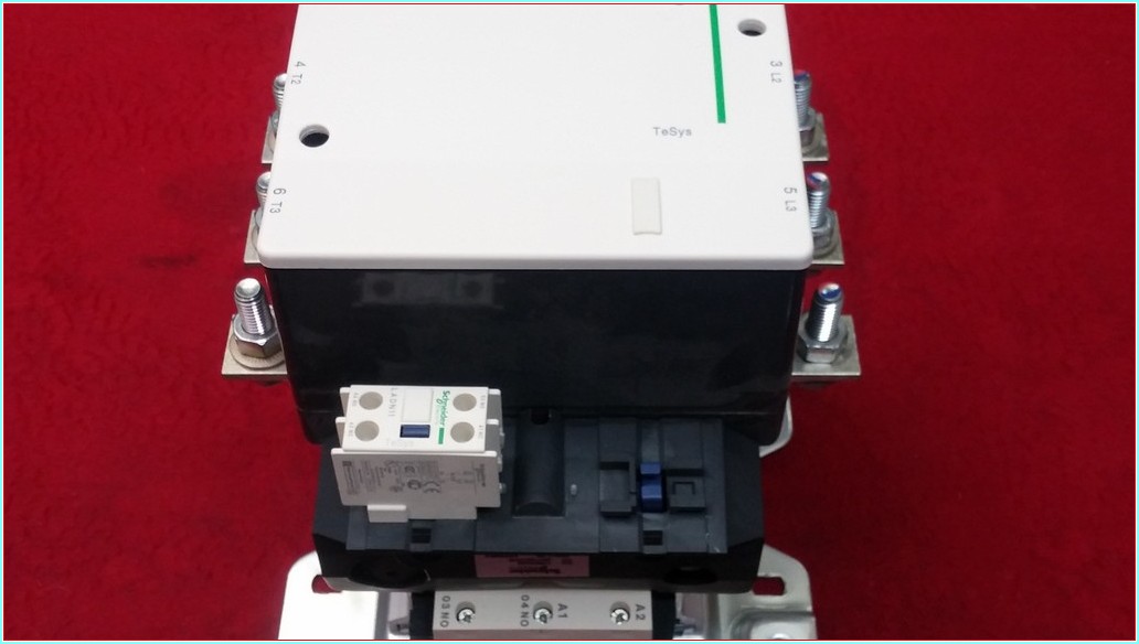 SCHNEİDER LC1F400 500A KONTAKTÖR SIFIR ENERJİ GECMEMİŞ SIFIRDAN FARKI FİYATI