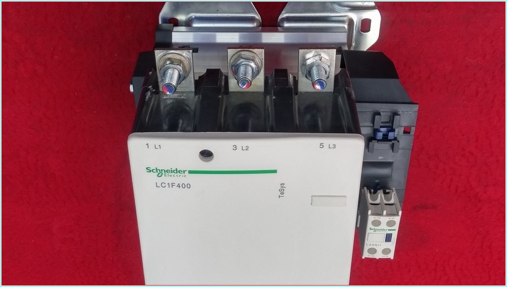 SCHNEİDER LC1F400 500A KONTAKTÖR SIFIR ENERJİ GECMEMİŞ SIFIRDAN FARKI FİYATI