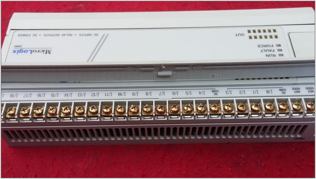 A-B ALLEN-BRADLEY MİCROLOGİX 1000 1761-L32BWB BULLETIN 1761 SIFIR KUTULU PLC