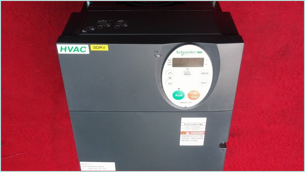 SCHNEİDER ATV212HD11N4 ALTİVAR 212 HVAC 11KW SIFIR KUTUSUZ ENERJİ GECMEDİ SIFIR SÜRÜCÜ