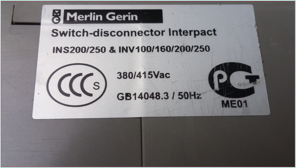 SCHNEİDER 31106 INS 250 INS250 250A AÇİL STOP ŞALTERİ SIFIRDAN FARKI FİYATI