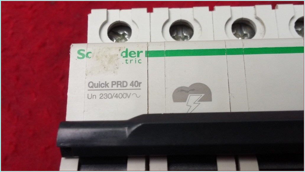 SCHNEİDER 16294 16310 16313 QUİCK PRD 40R C40-350 C NEUTRAL 2882420 40KA YILDIRIM AKIM KORUMA BARİYER