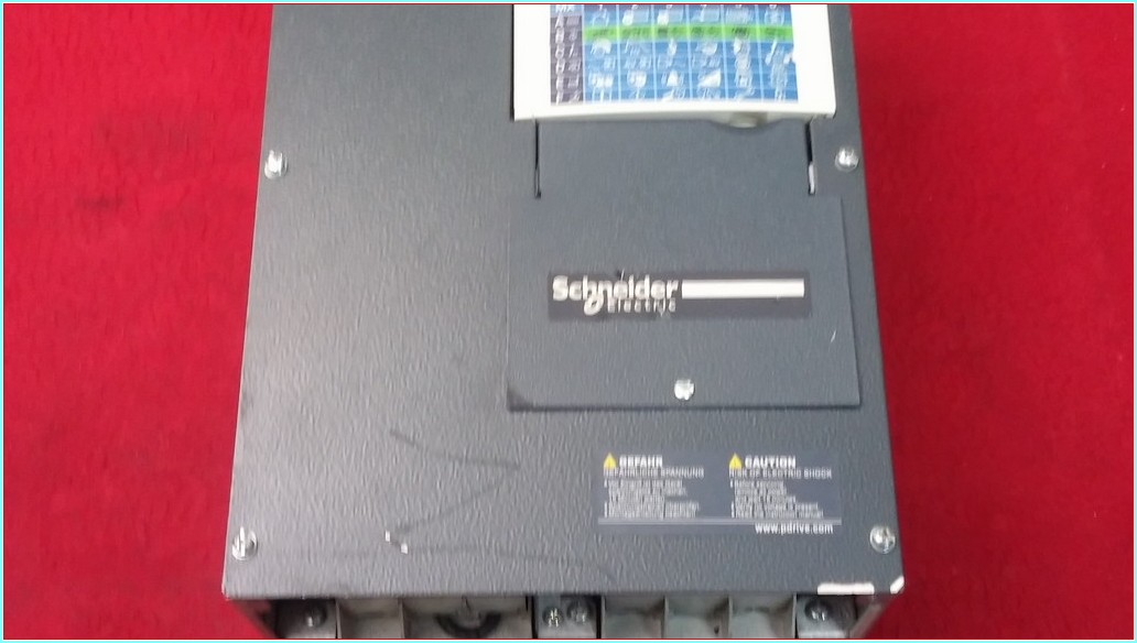 SCHNEİDER MP4D22AAB P DRIVE MX PRO 4V22 MX 22 KW 30HP SÜRÜCÜ