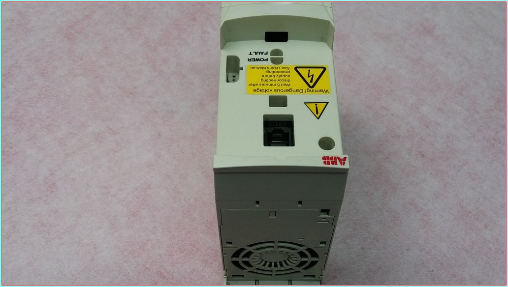 ABB ACS350-03E-07A3-4 3 KW 380 480V ABB ACS350 SÜRÜCÜ 