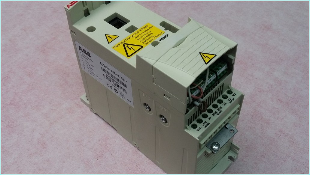 ABB ACS350-03E-07A3-4 3 KW 380 480V ABB ACS350 SÜRÜCÜ 
