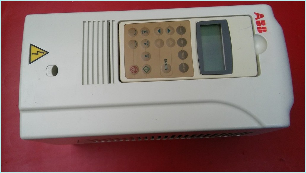 ACS800-01-0006-3 ABB